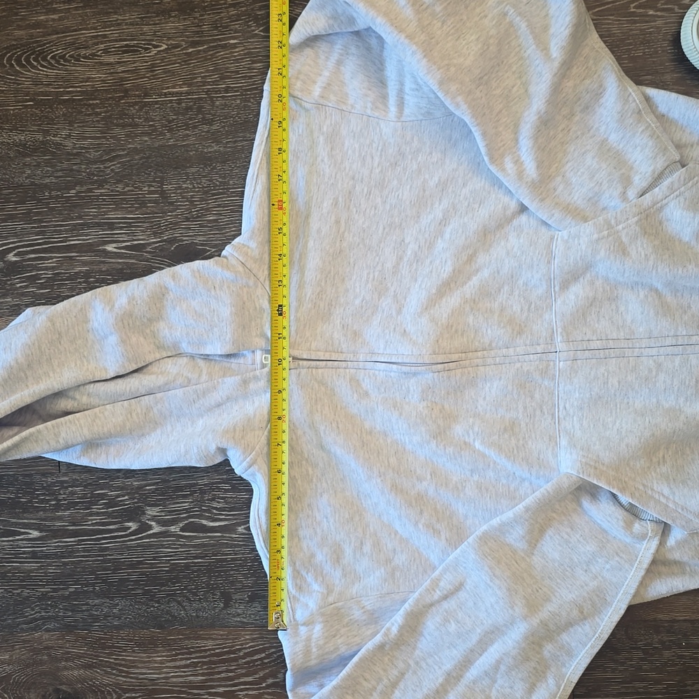 SKIMS Zip Up Hoodie Light Heather Grey NWT Size S - Picture 5 of 7